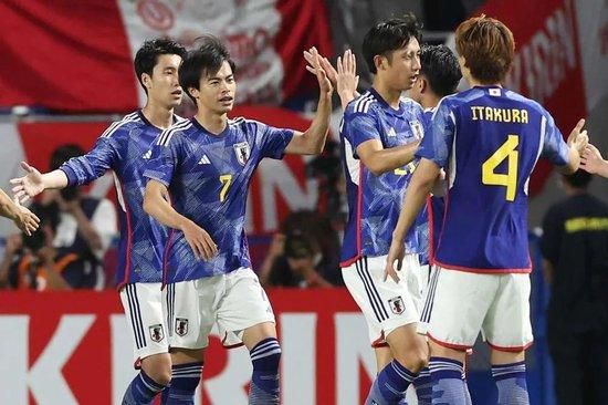 国产尹人香蕉综合在线电影